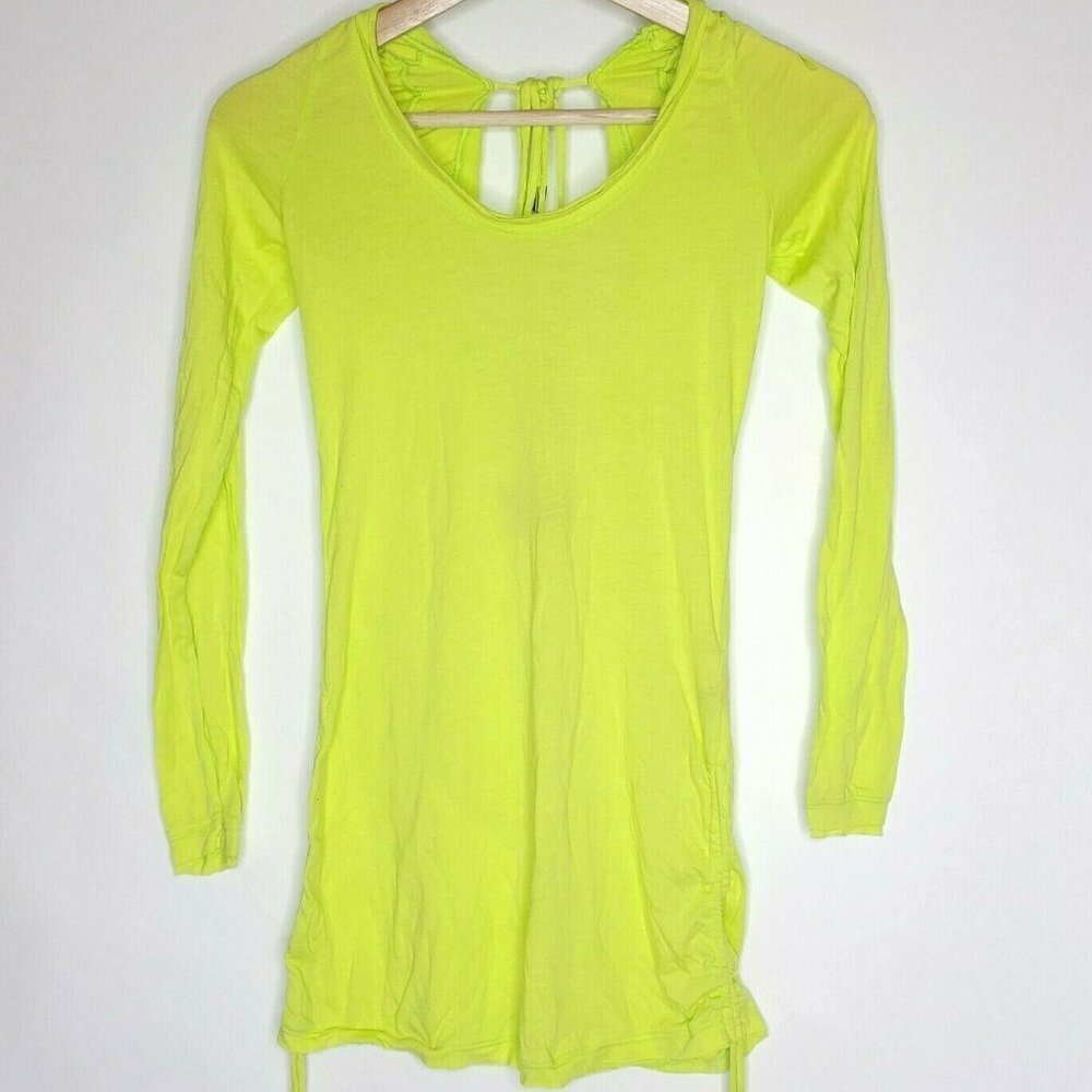 Koral Women's Size XS Activewear Shirt Green NWOT